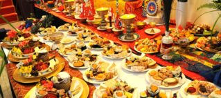 (fr./Eng.) Offrande de tsok à Vajravarahi samedi 23 Juillet 2022 à 11h30 – suivi d’enseignements sur la méditation (fr./Eng.) Offrande de tsok à Vajravarahi samedi 23 Juillet 2022 à 11h30 – suivi d’enseignements sur la méditation