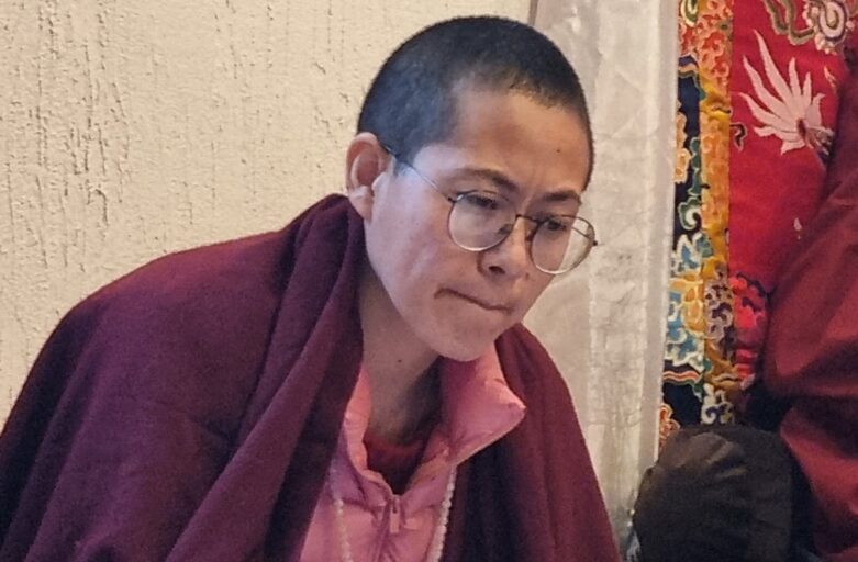 Dimanche 23 novembre 2025 : LopönMa Samten Angmo à Paris – Les 37 pratiques des Bodhisattvas, de Gyalse Thogme Zangpo