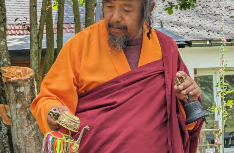 Pujas de ksitigarbha, de Tara, d&rsquo;Achi Chökyi Drölma, des 100 tormas Gyatsa et Tsok de Guru Rinpoche  à Mila Rechen Center du vendredi 8 à dimanche 10 mai